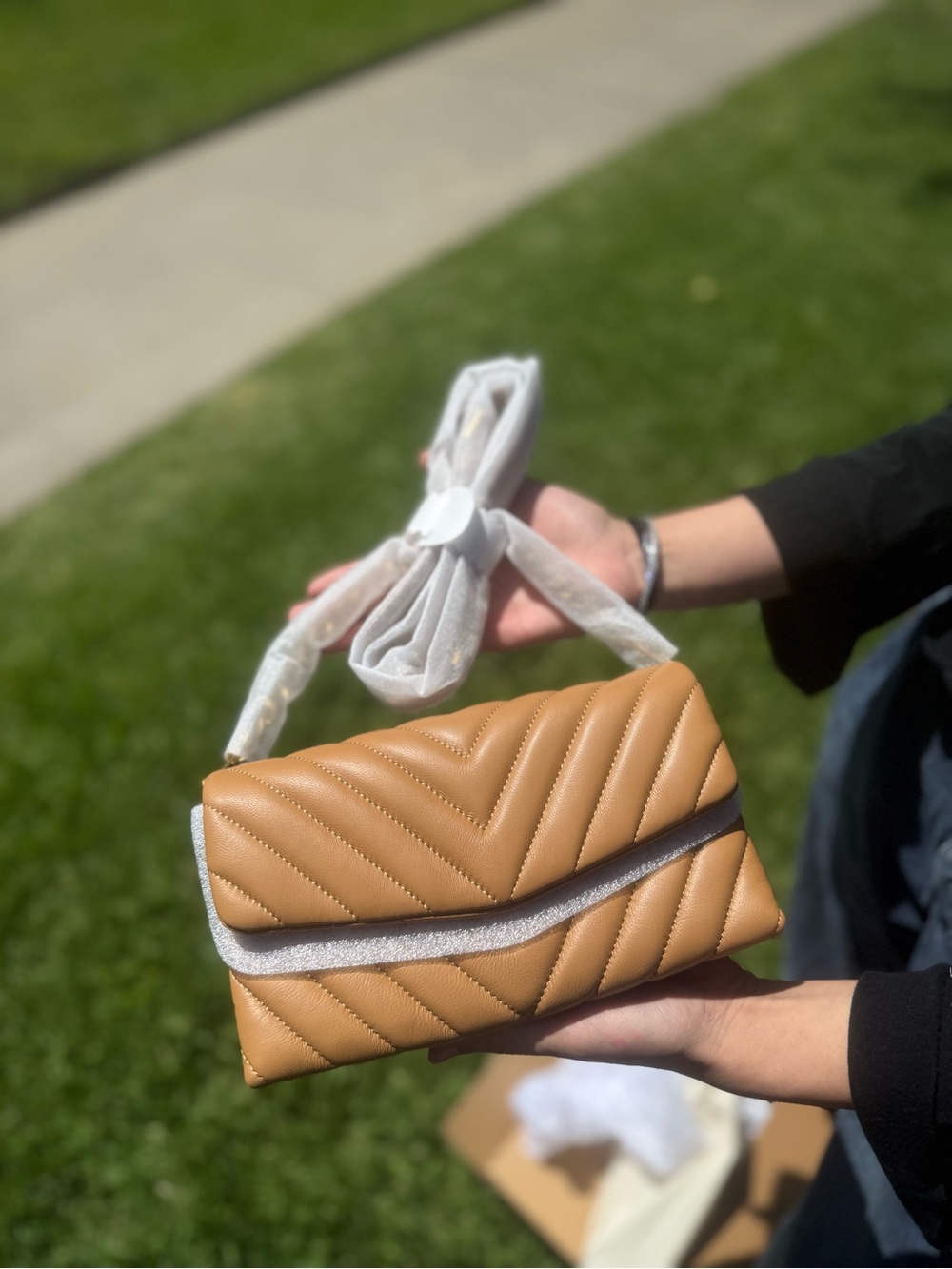 Quince Italian Leather Quilted Wallet Crossbody Color - Golden Tan